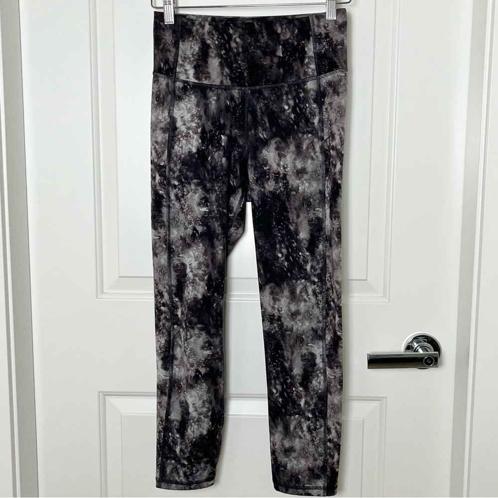 All in Motion Tie-Dye Workout Leggings – Sporty Activewear, Yoga/Running, Size S